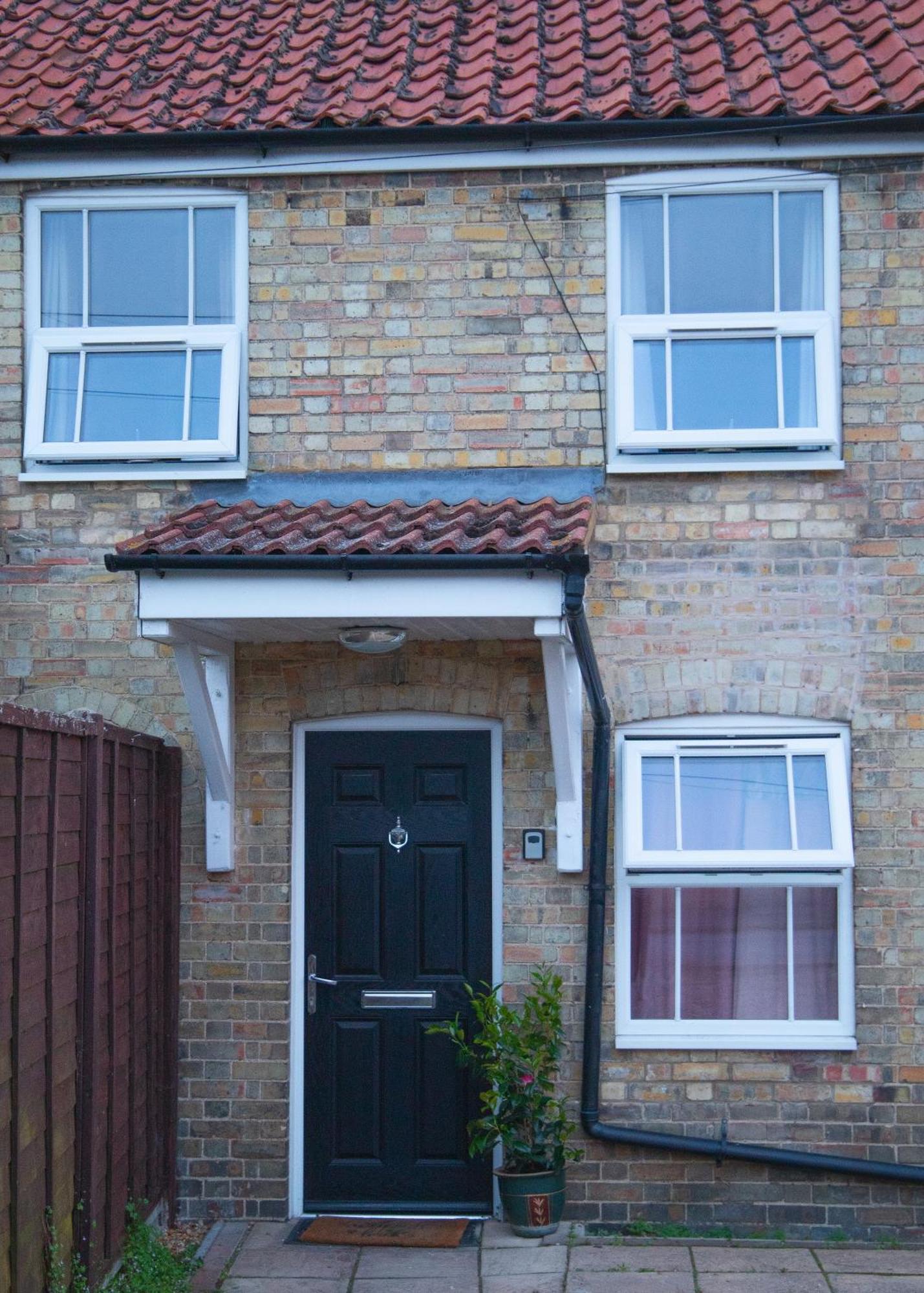 Stylish 3X Bed House In Soham Apartment Exterior photo
